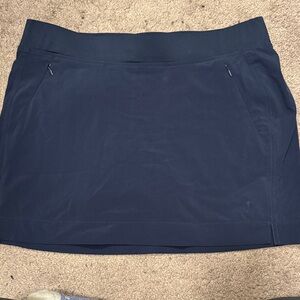 Navy Blue Skort with Pockets belyn key L